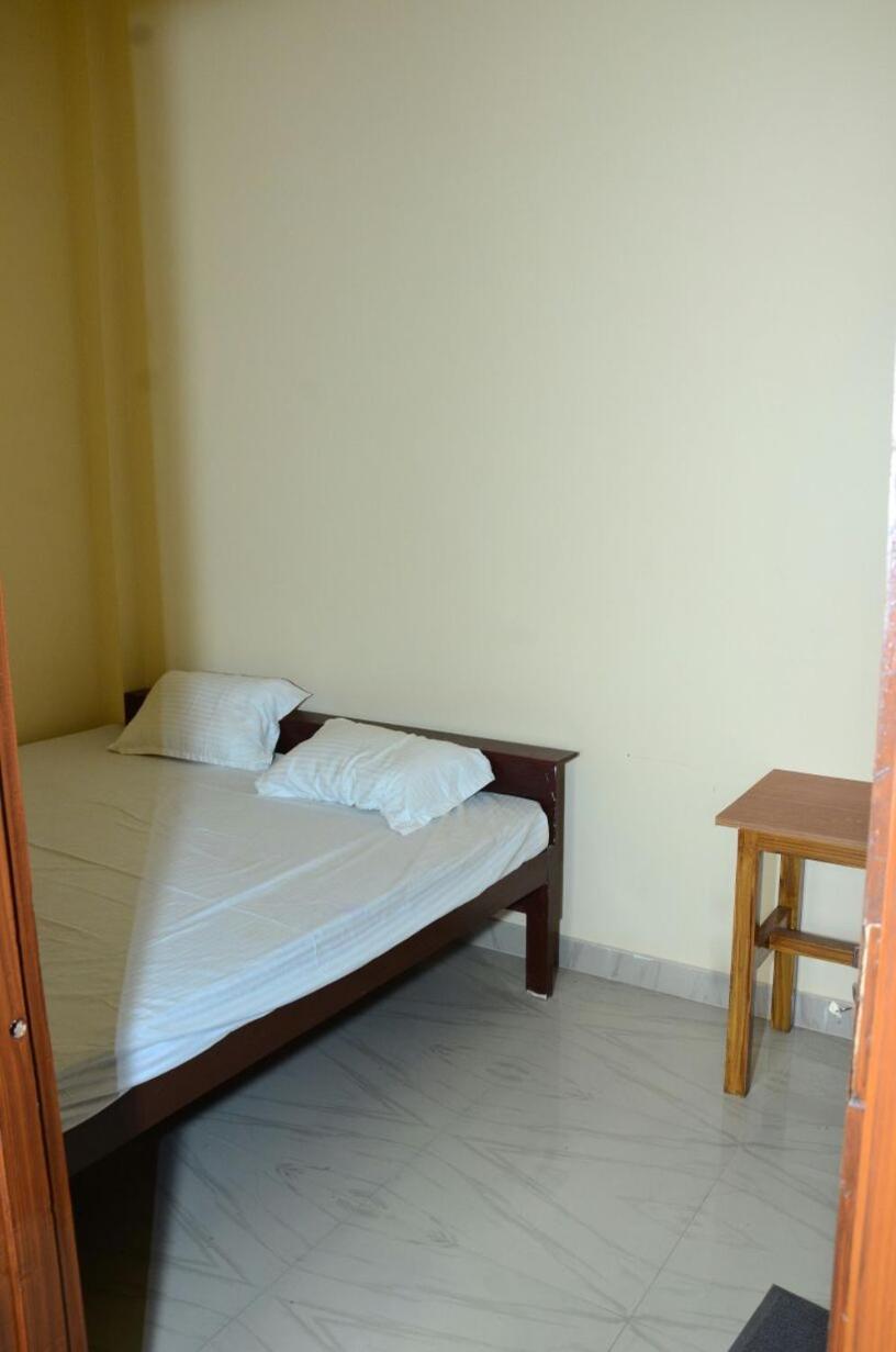 Hotel Ganga Vilas Colonelganj Экстерьер фото